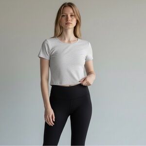 Yogalicious Heavenly Rib Tara 
Gray Beige Women's Crop Top size M built in bra